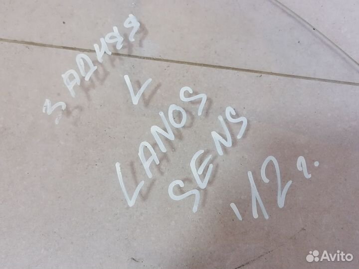 Стекло двери заднее левое Chevrolet Lanos T100