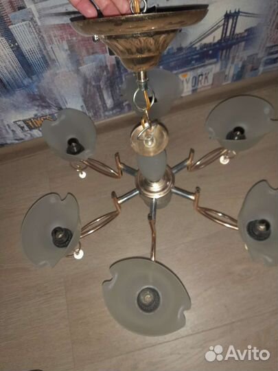 Люстра потолочная бу