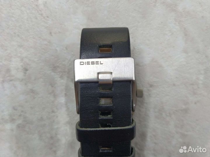 Часы Diesel