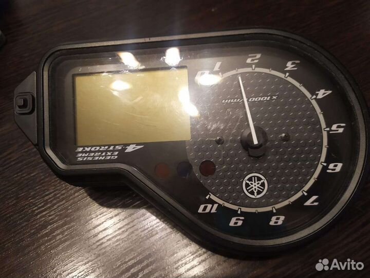 8JE-83500-00-00 Приборная панель