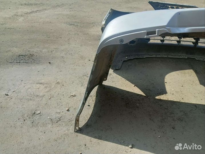 Бампер nissan tiida c11