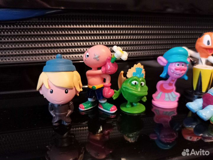 Киндер. Бегемот, смурфик, лягушка