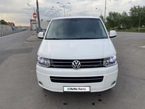 Volkswagen Multivan 2.0 AMT, 2010, 210 102 км, с пробегом, цена 2 650 000 руб.