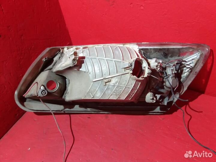 Фара правая Ваз 2190 Лада Гранта стекло фары