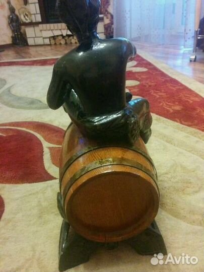 Статуэтка бочонок