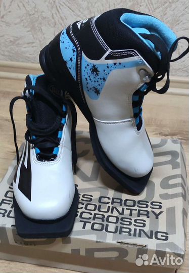 Беговые лыжи