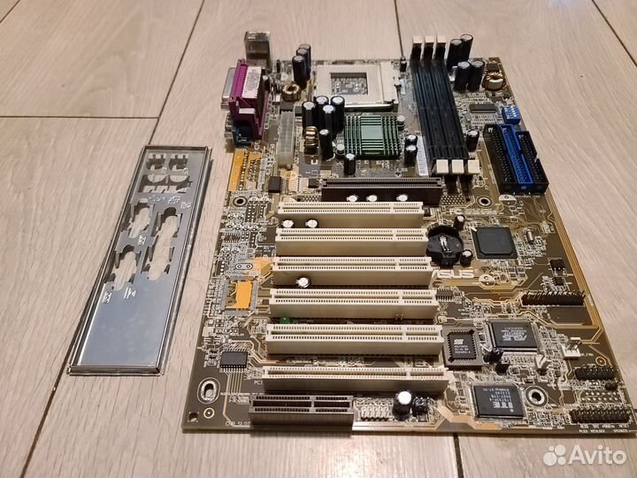 Материнская плата Asus tusl2-c