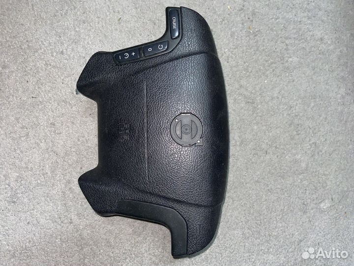 Подушка безопасности volvo s 80