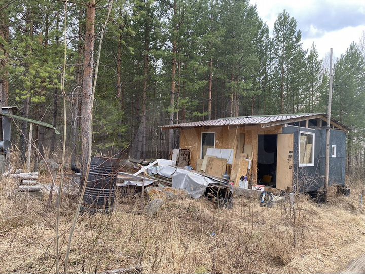 Дом 35 м² на участке 10,5 сот.