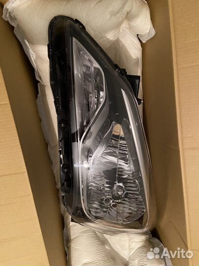 Фара передие левый