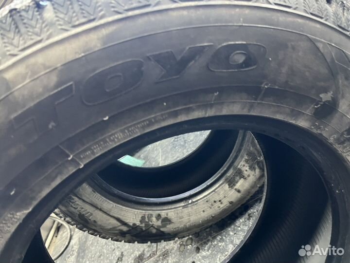 Toyo Observe GSi-5 285/60 R18