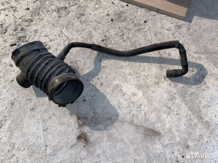 Патрубок гофра воздушного фильтра Mazda 3 LF