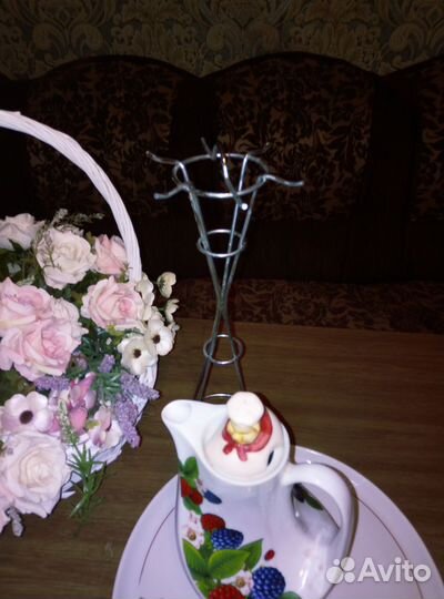 Набор чайник, блюдо, подставка для 6 чашек