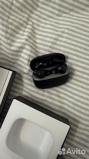 Беспроводные наушники новые