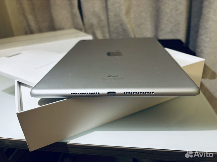 iPad 9-го поколения 64gb