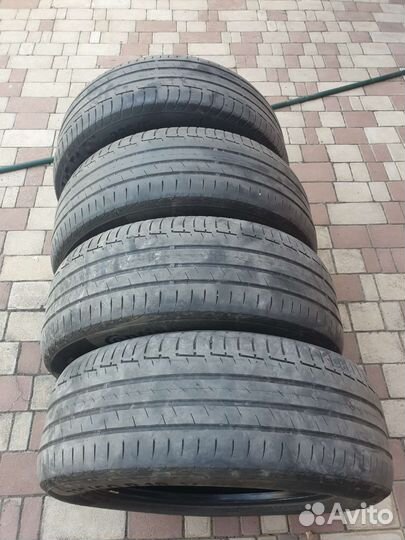 Continental PremiumContact 6 235/60 R18