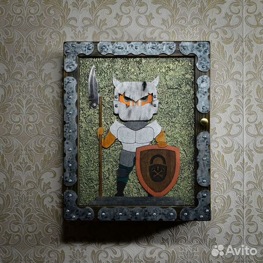 Ключница настенная 