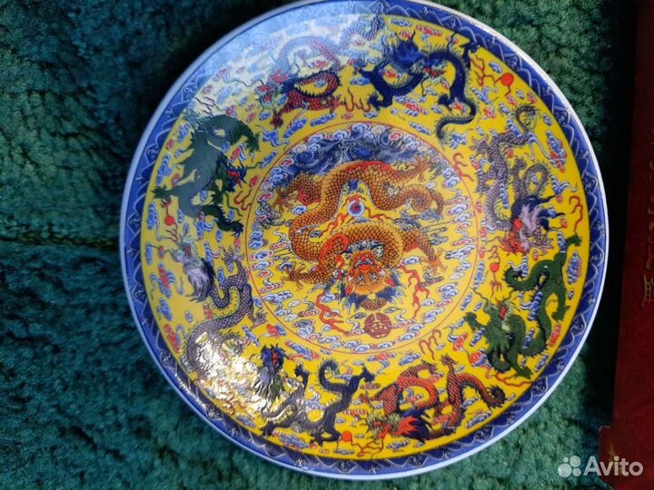 Тарелка декоративная