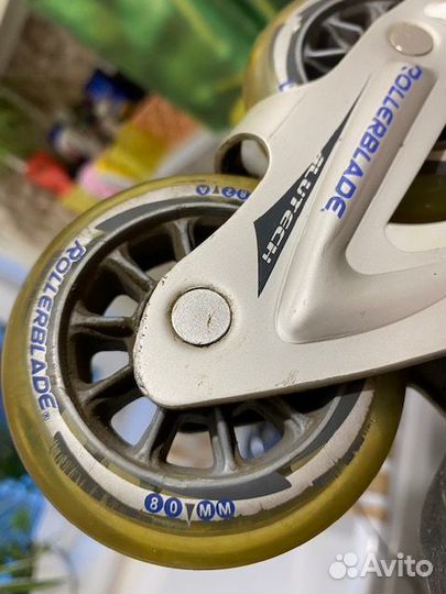 Продам роликовые коньки