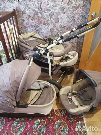 Продам коляску 3 в 1