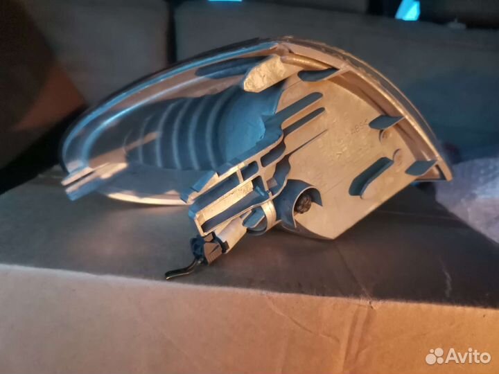 Повортник Nissan Bluebird Sylphy