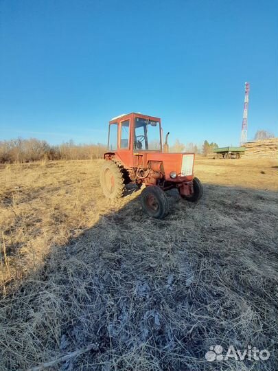 Трактор, 1982