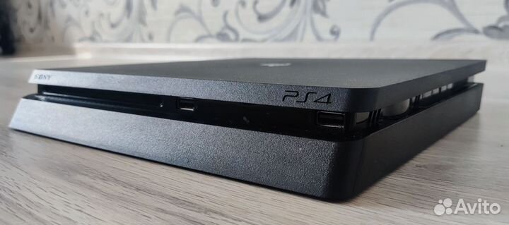 Sony PS4