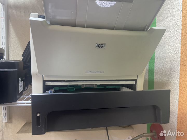 Принтер HP P2055