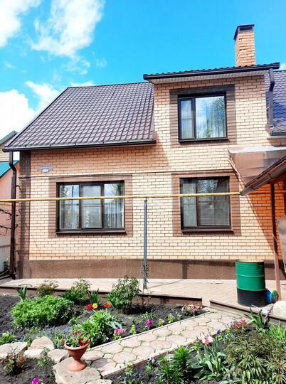 Дом 205 м² на участке 9 сот.