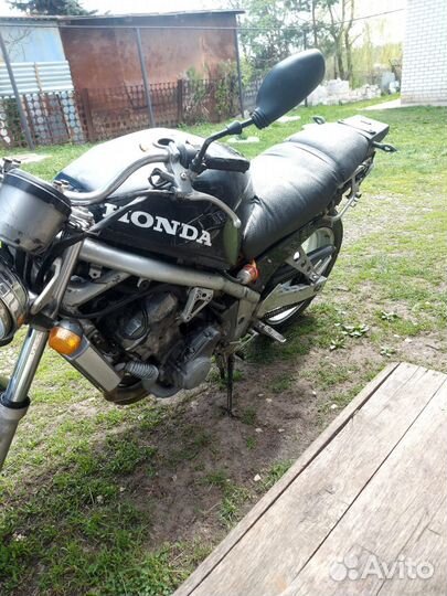 Honda CB-1 400