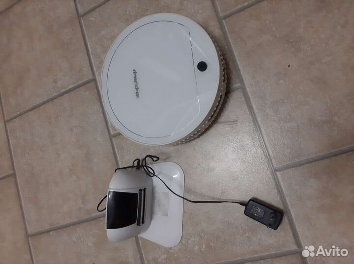 Робот-пылесос Clever&Clean moonlight (под ремонт)