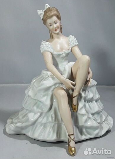 Декоративная статуэтка балерины schaubach-kunst