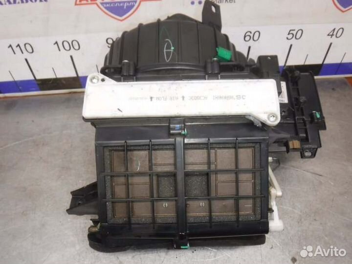 Корпус отопителя Mitsubishi Pajero Sport 2 4D56