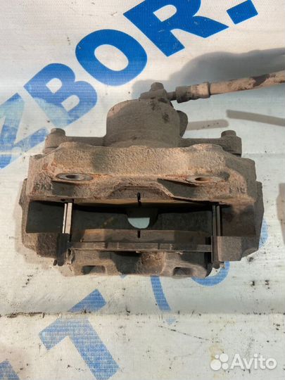 Суппорт передний volkswagen polo 1.6 мт седан