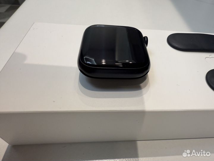 Apple Watch 8 45mm (черные) midnight aluminium