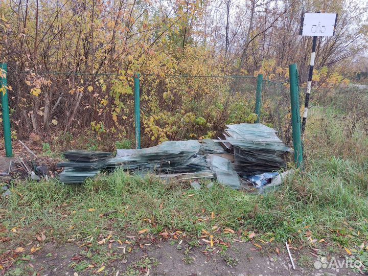 Отдам бесплатно плоское стекло