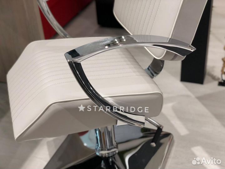 Кресло парикмахерское