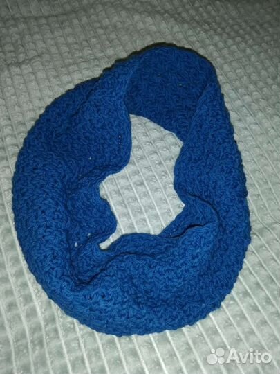 Женские шарфы и снуды