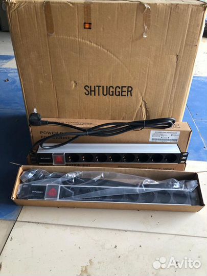 Shtugger блок розеток для стоек