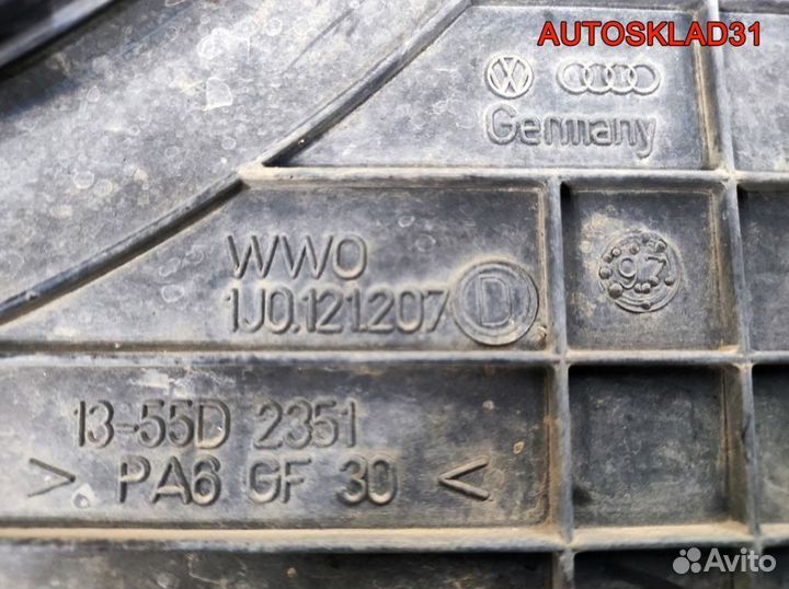 Вентилятор радиатора Volkswagen Golf 4 1J0121207D