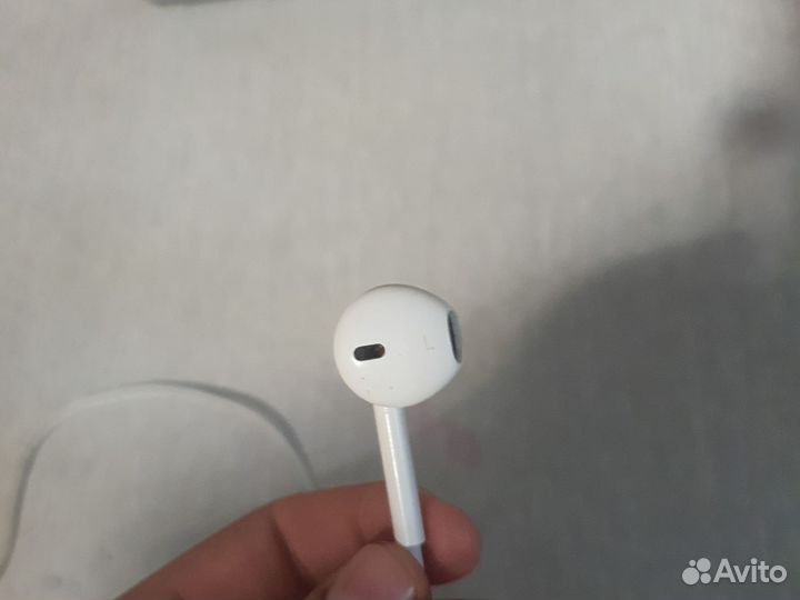 Наушники earpods