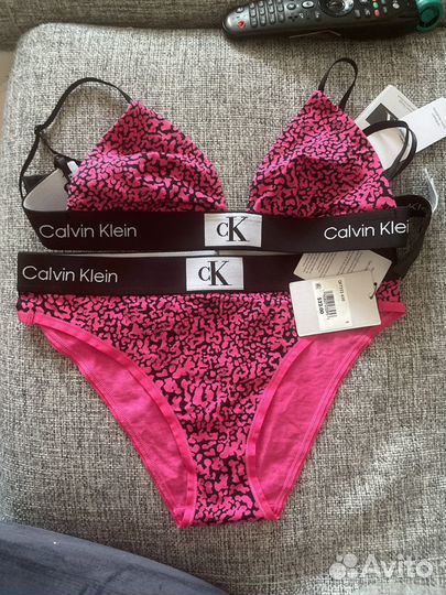 Комплект нижнего белья calvin klein