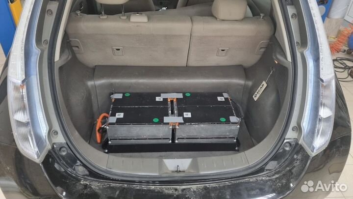 Дополнительная батарея Nissan leaf (ZEO, azeo)