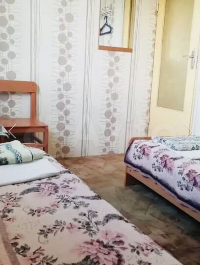 Комната 10 м² в 2-к., 1/2 эт.