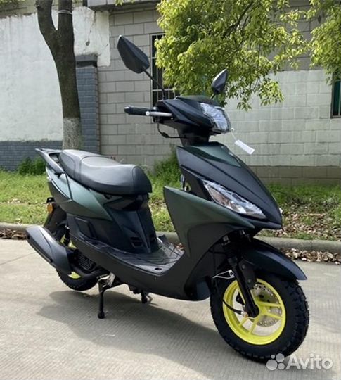 Скутер Axis зеленый