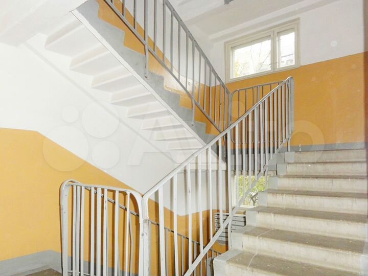 2-к. квартира, 46 м², 2/9 эт.