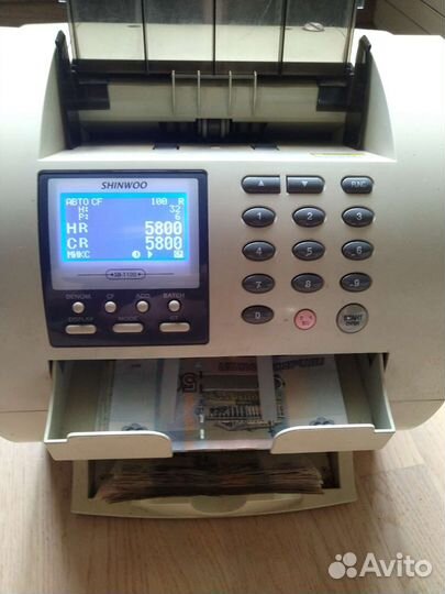 Счетная купюросчетная машина денег.Shinwoo sb1100