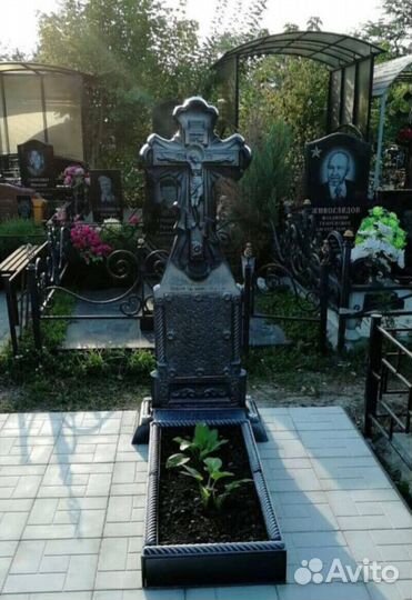 Крест на могилу