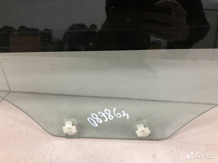 Стекло двери задней левой Hyundai Solaris 2010-201