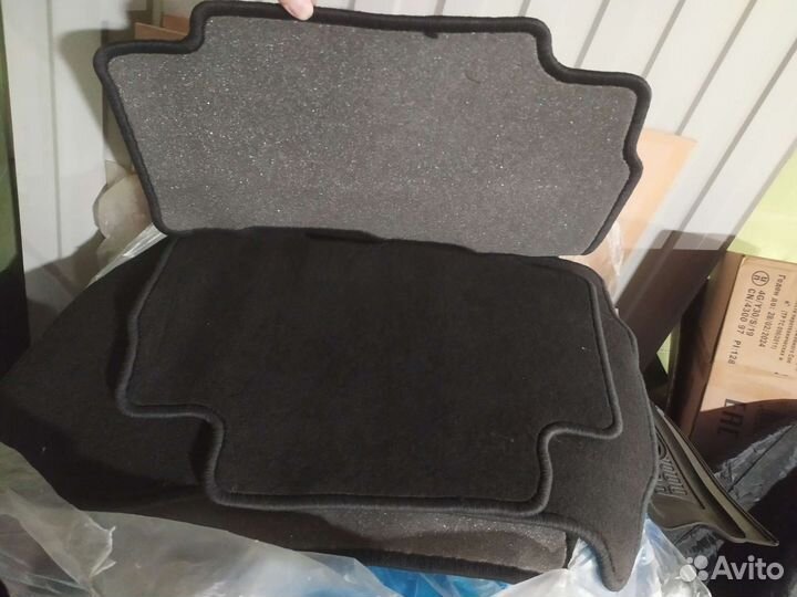 Автомобильные коврики Land Cruiser Prado